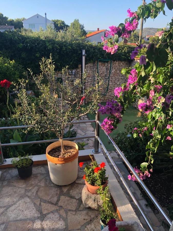 Apartman Marin Razanj Bagian luar foto
