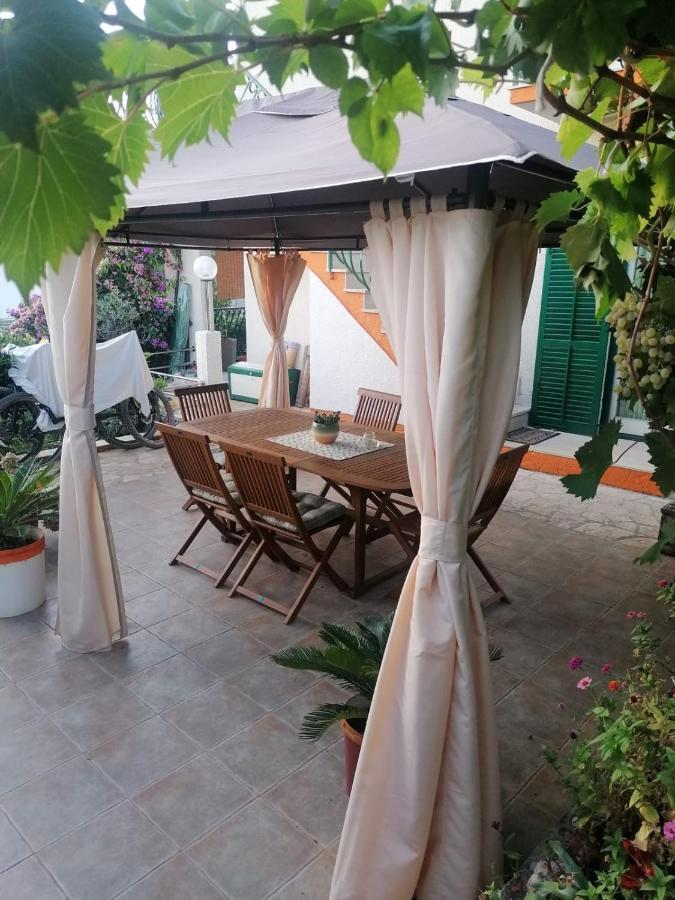 Apartman Marin Razanj Bagian luar foto
